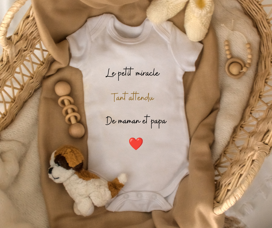Body personnalisé " le petit miracle tant attendu de maman et papa"